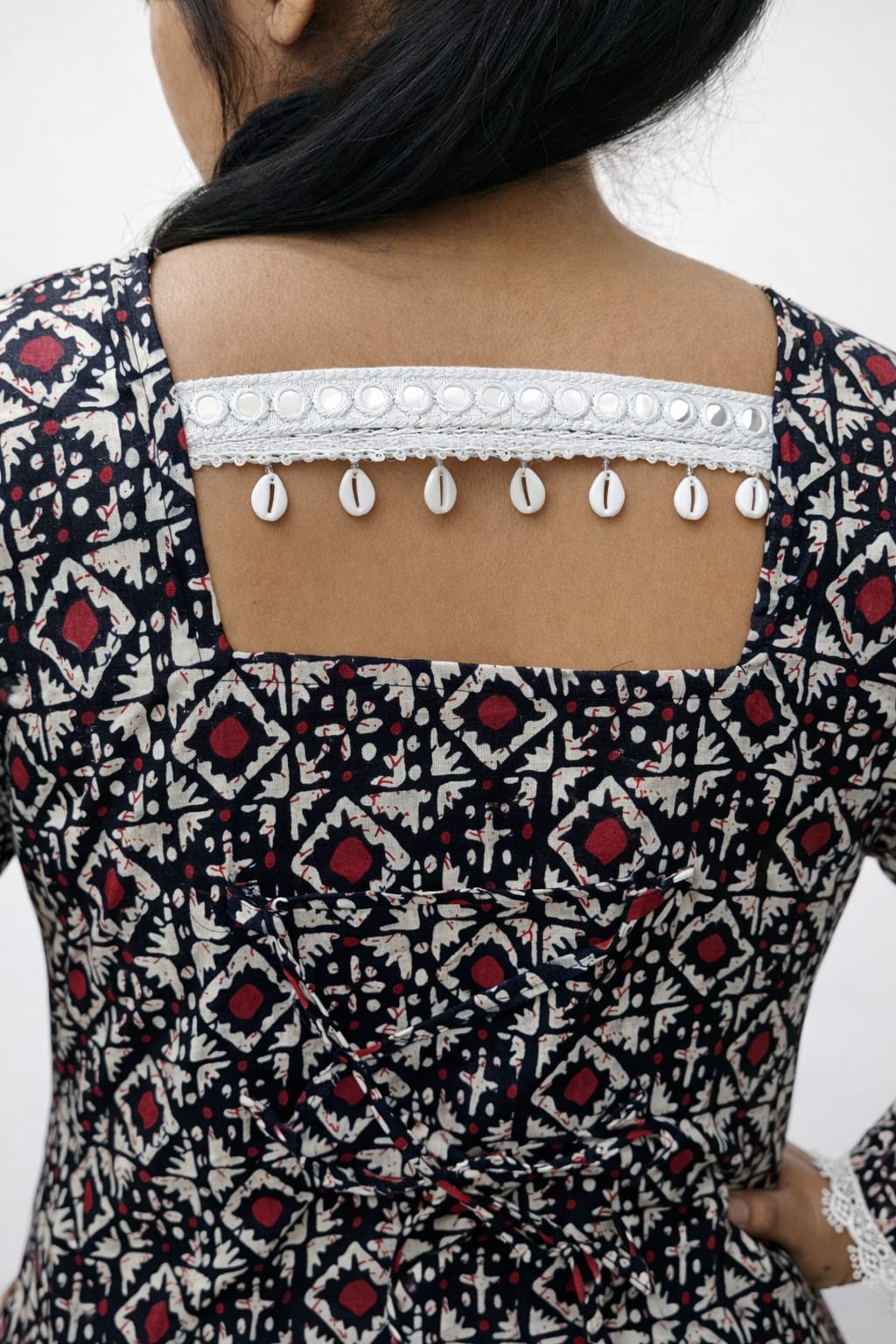 Black Geometric Print Short Kurti with Lace Detail & Bell Sleeves